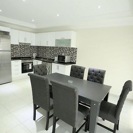 Orka Royal Hills Apartments Ovacık Екстериор снимка